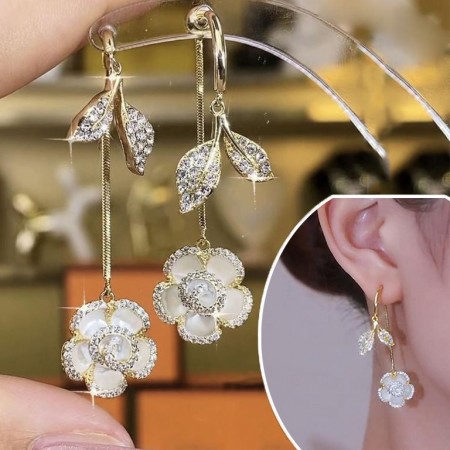 Camellia earrings Diamond Shine
