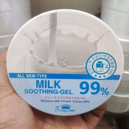 Milk 99% White Soothing Gel (1 পিস 590 টাকা, 2 পিস 790 টাকা, 3 পিস 990 টাকা)